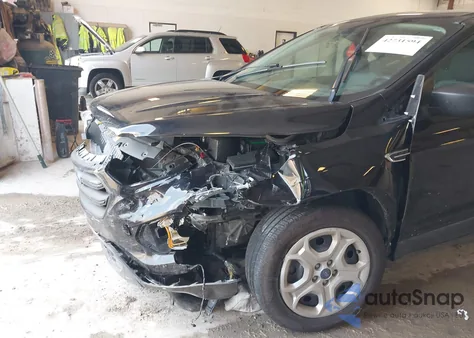 2019 Ford Escape S z USA, uszkodzony, nr VIN 1FMCU0F70KUA12338